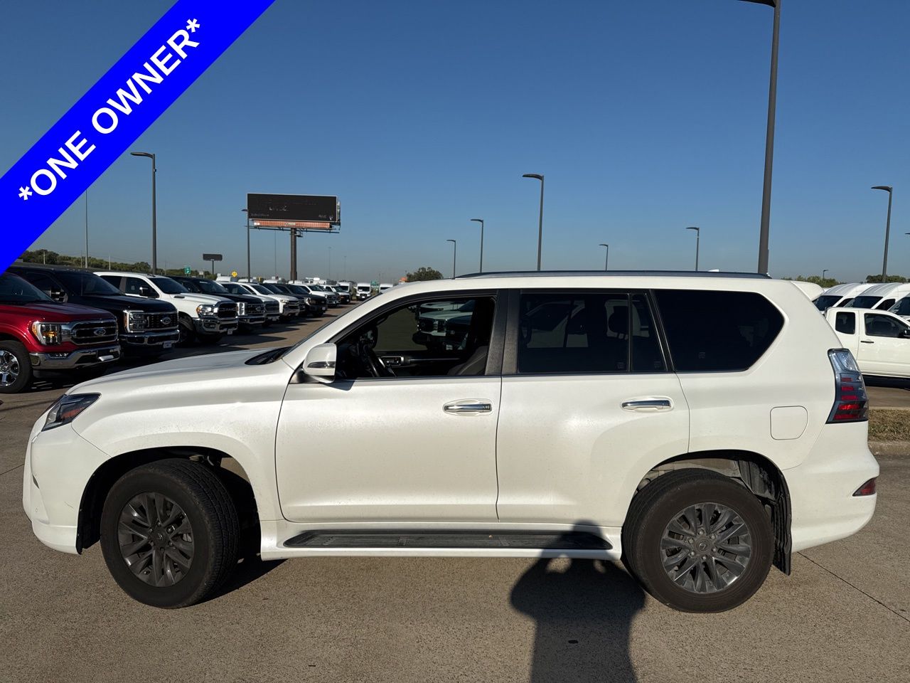 2022 Lexus GX 460 photo 3
