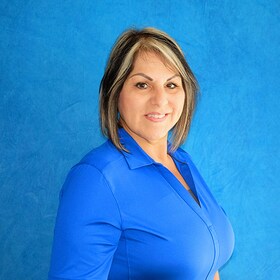 Staff member Brenda Rosas from ID_3f255c
