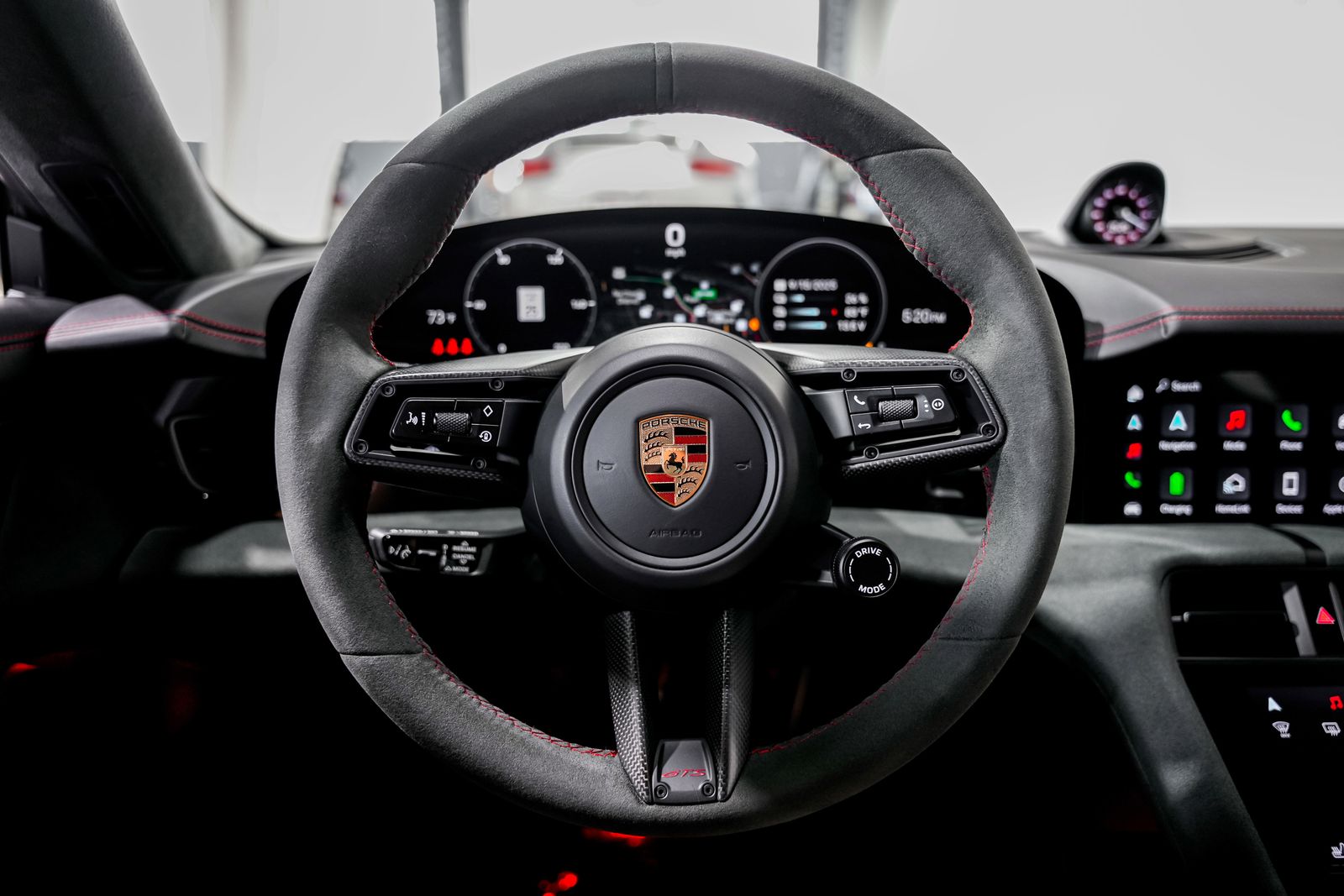 2023 Porsche Taycan GTS - Photo 10
