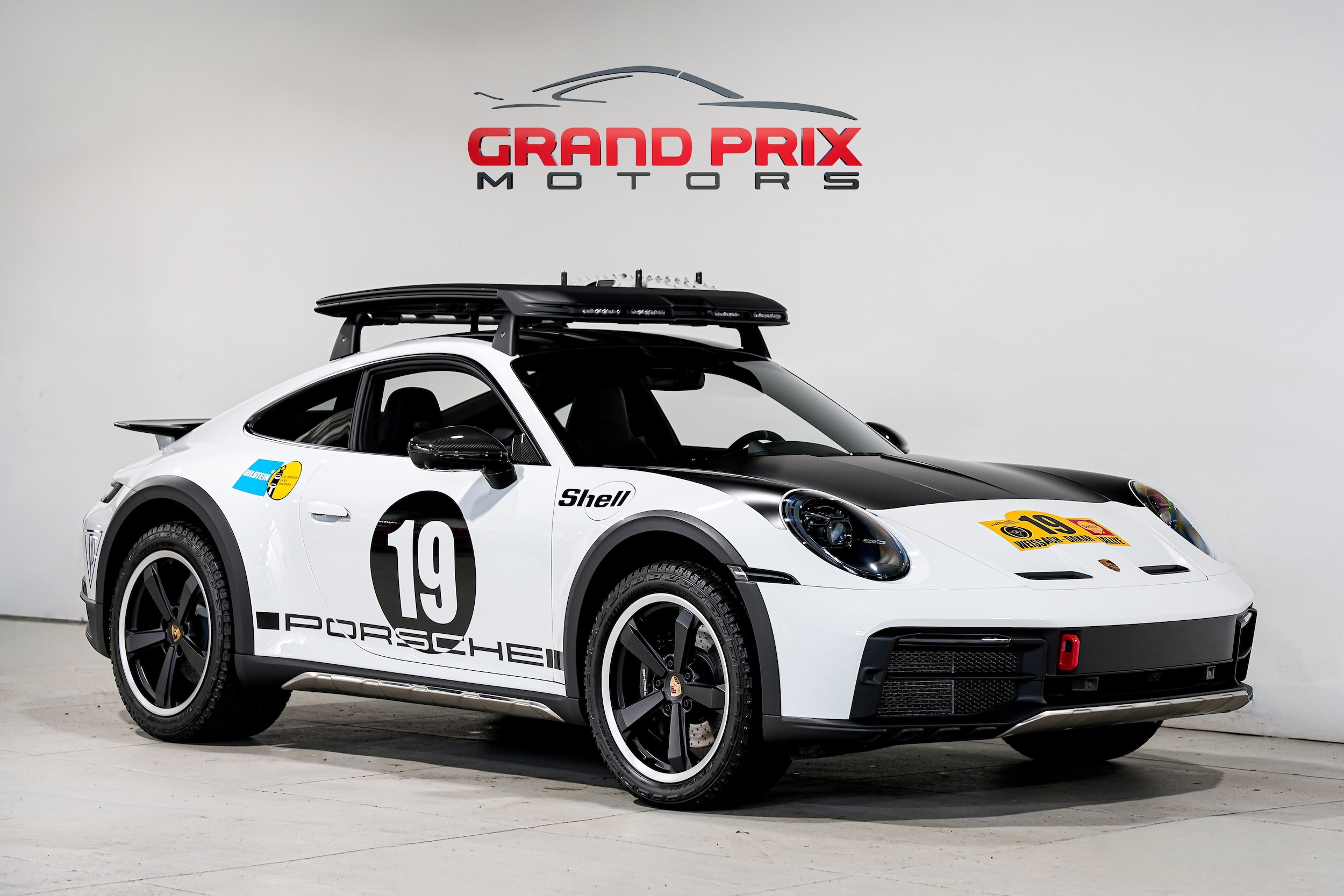 2024 Porsche 911 Dakar's photo