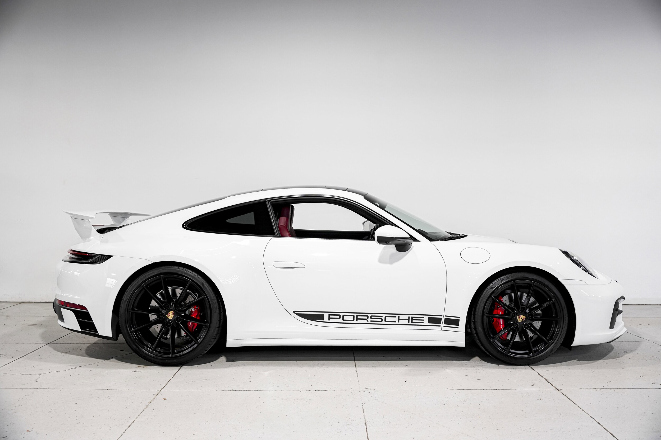 2020 Porsche 911 4S photo 2