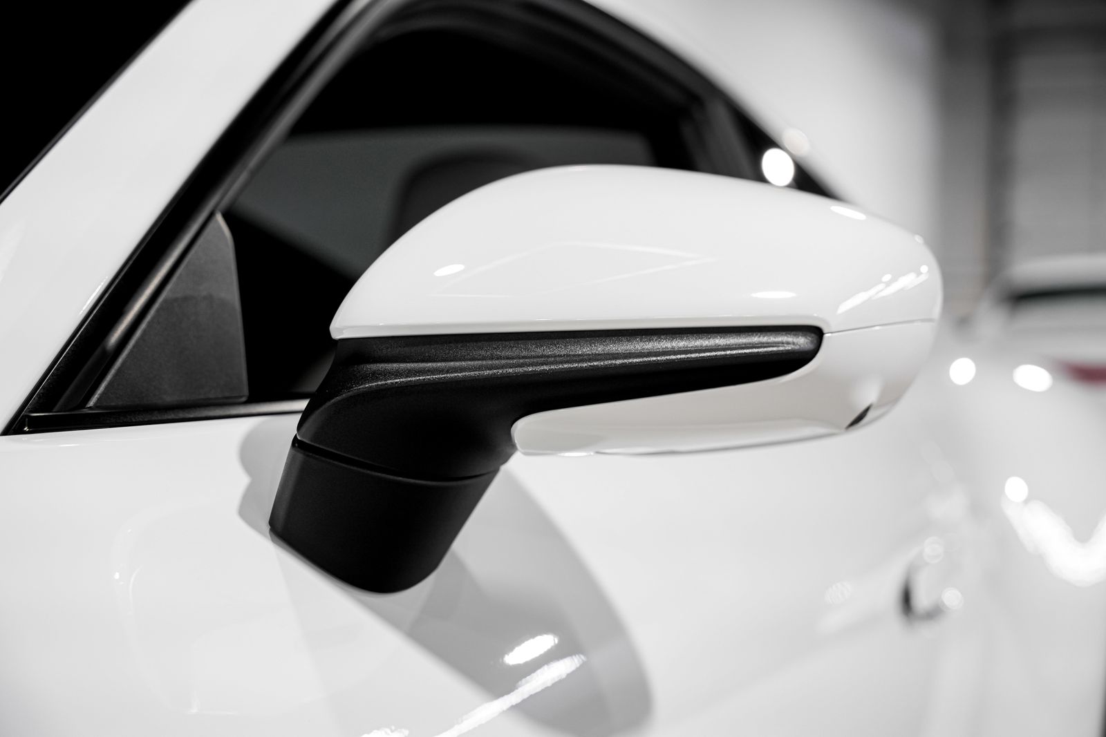 2022 Porsche 911 GTS - Photo 35