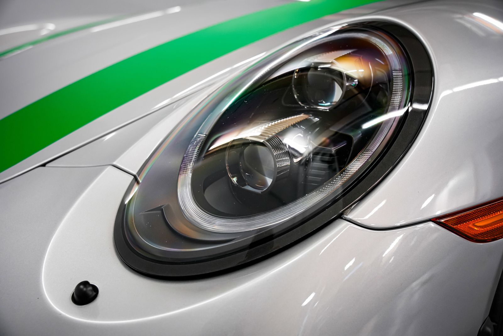 2016 Porsche 911 R - Photo 36