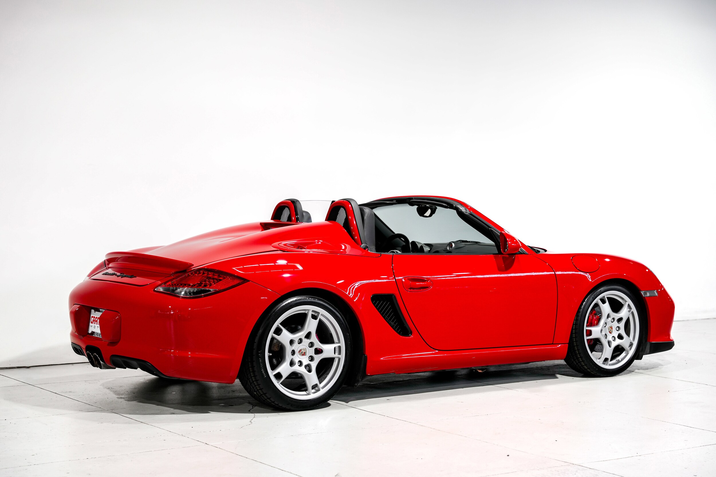 2011 Porsche Boxster Spyder photo 3