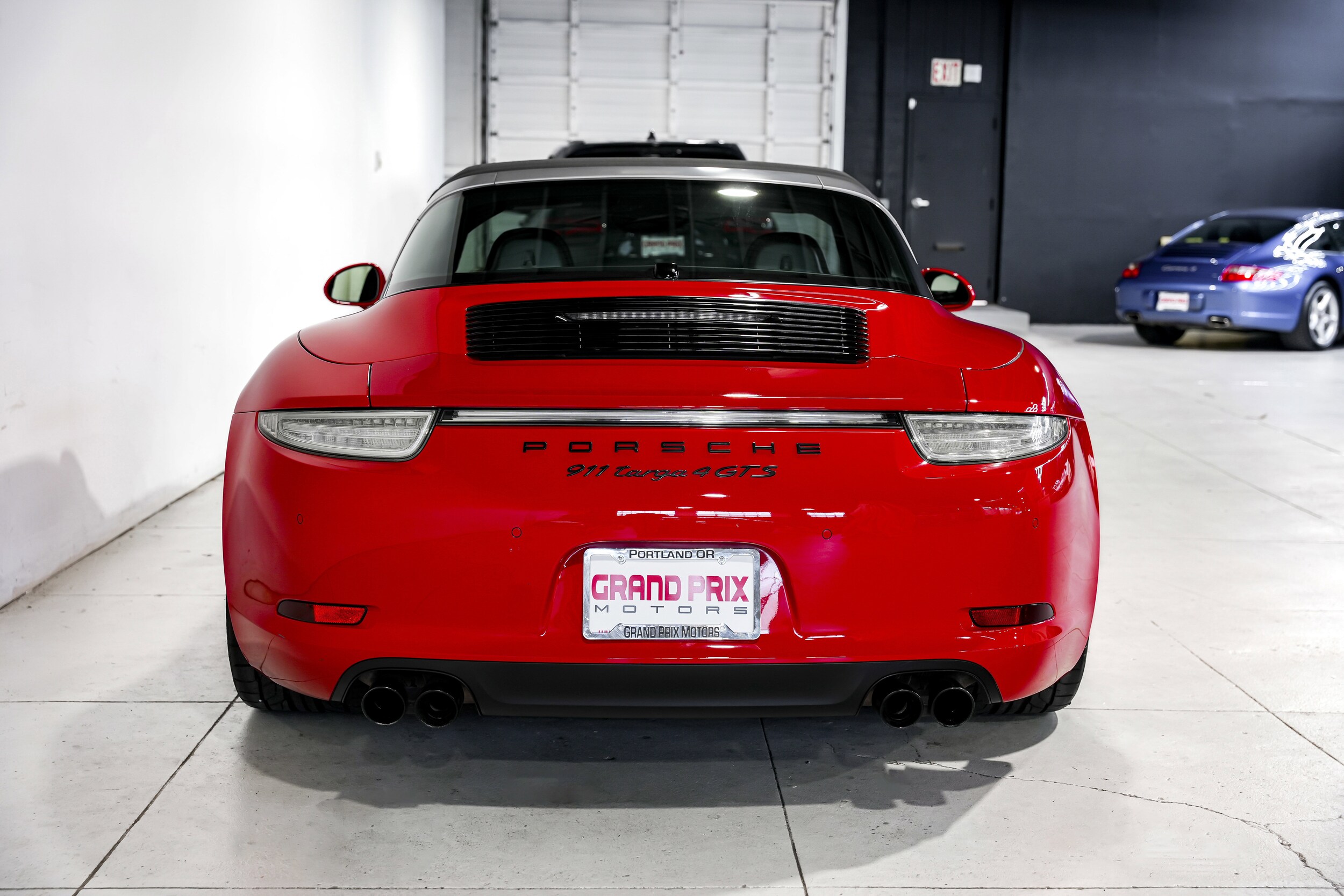 2016 Porsche 911 Targa 4 GTS photo 4