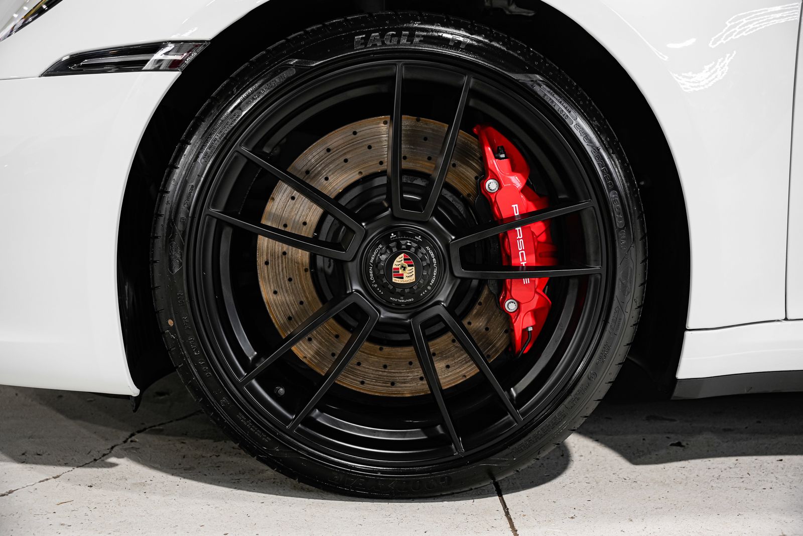 2022 Porsche 911 GTS - Photo 47