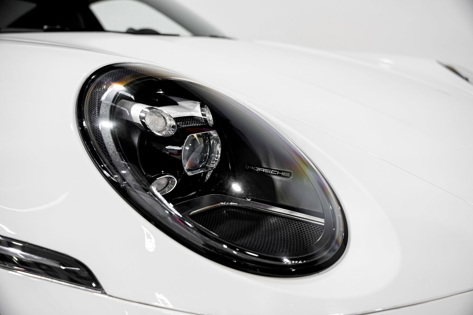 2021 Porsche 911 S - Photo 43