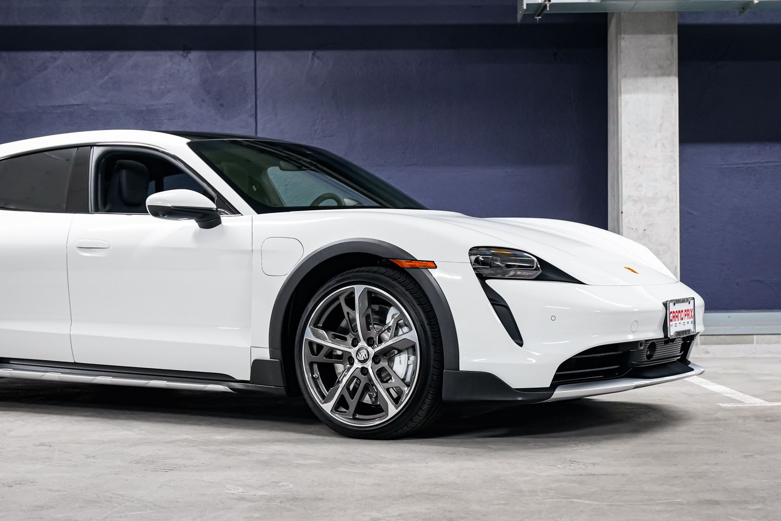 2023 Porsche Taycan 42