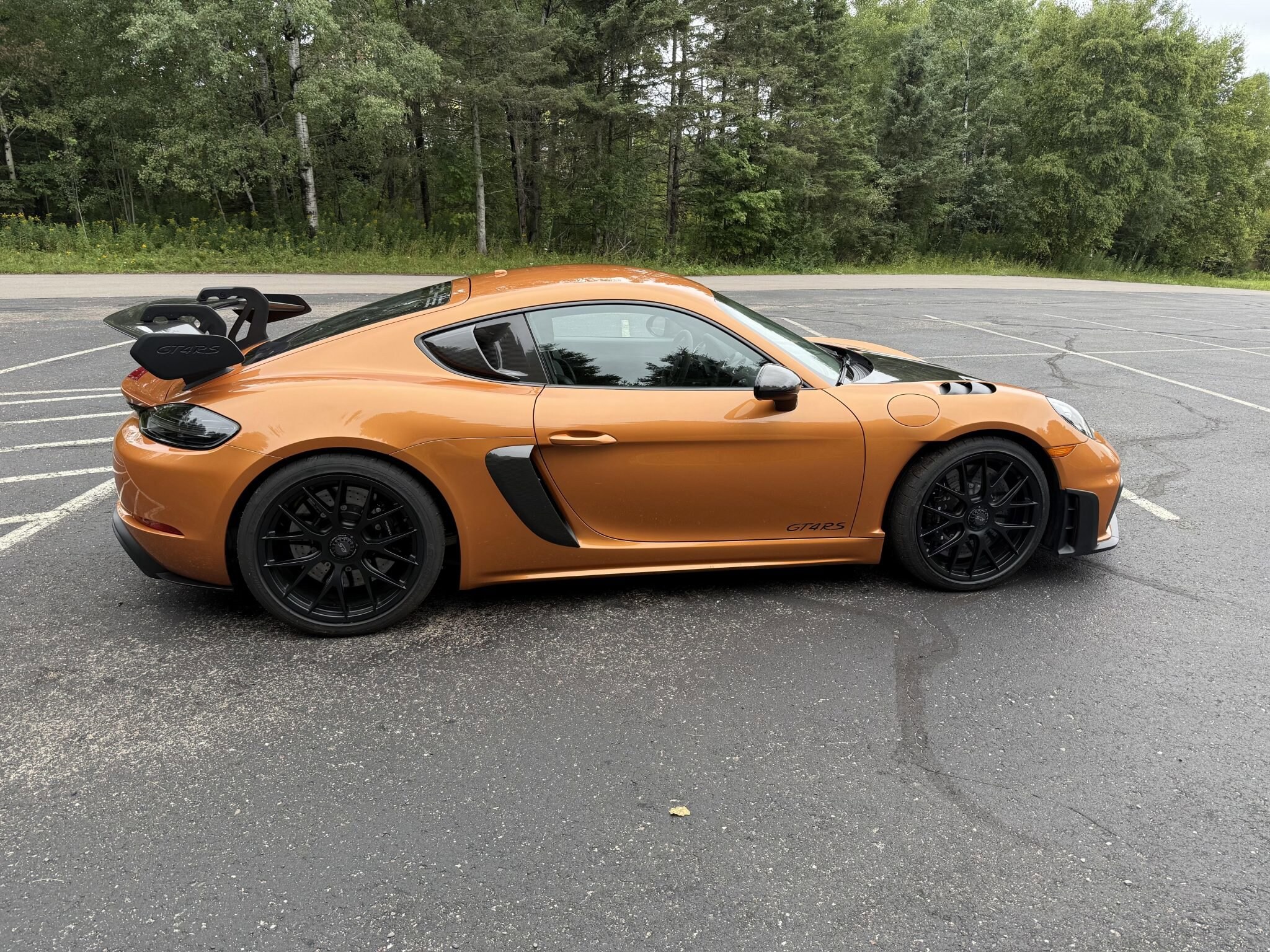 2023 Porsche Cayman GT4 RS photo 2