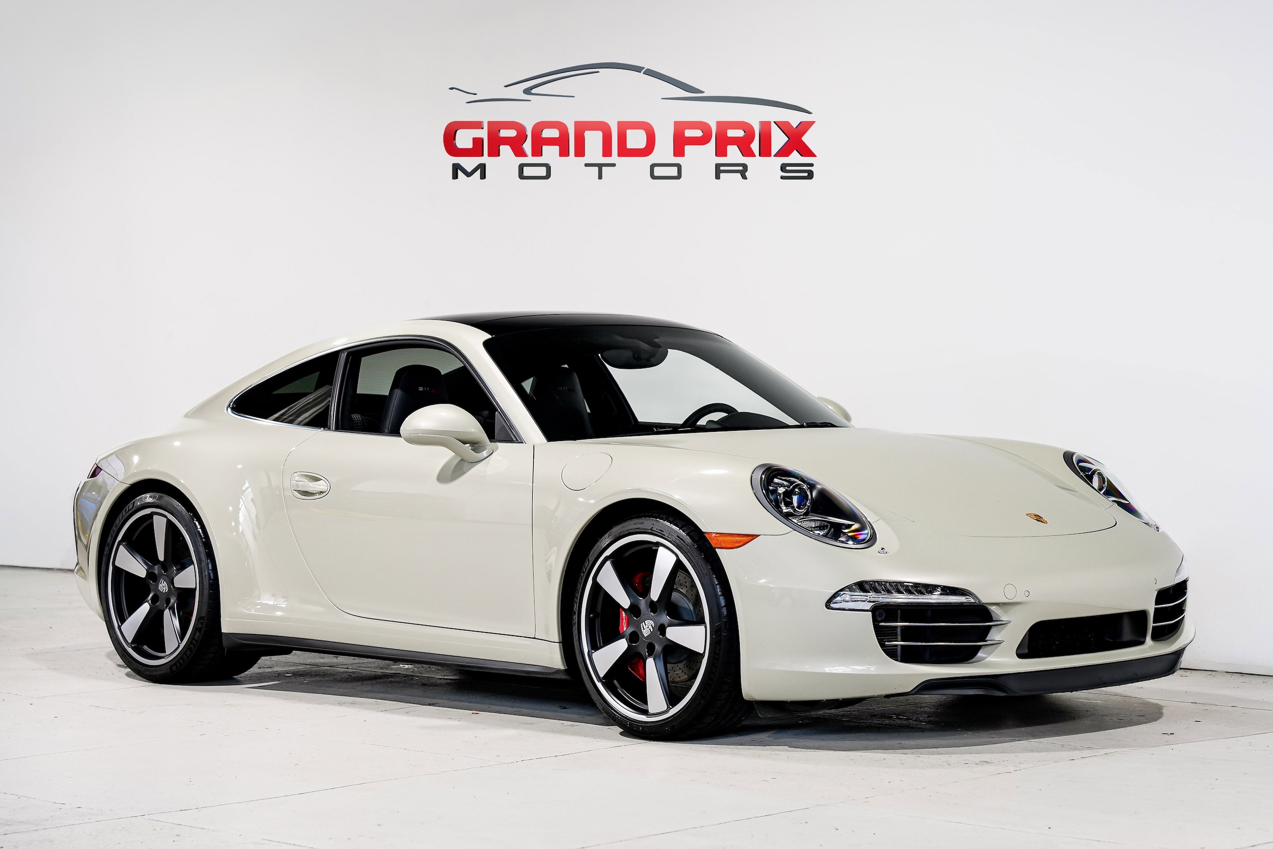 2014 Porsche 911 50th Anniversary Edition's photo