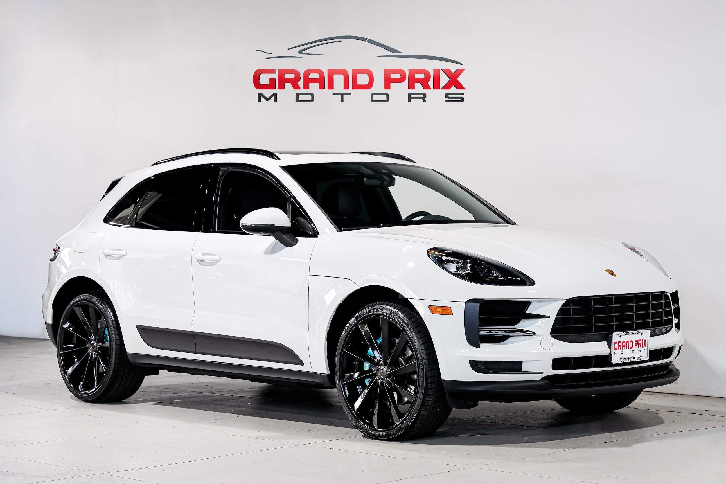 2021 Porsche Macan S
