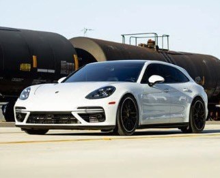 2018 Porsche Panamera Turbo Sport Turismo's photo