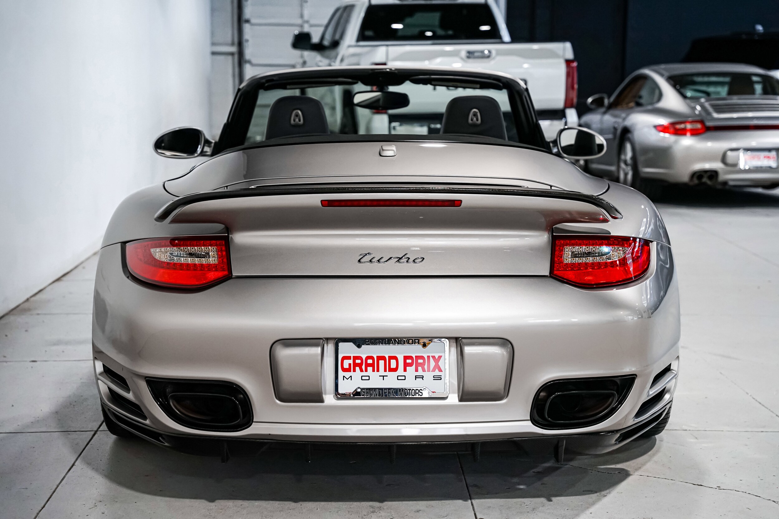 2012 Porsche 911 Turbo Cabriolet photo 4