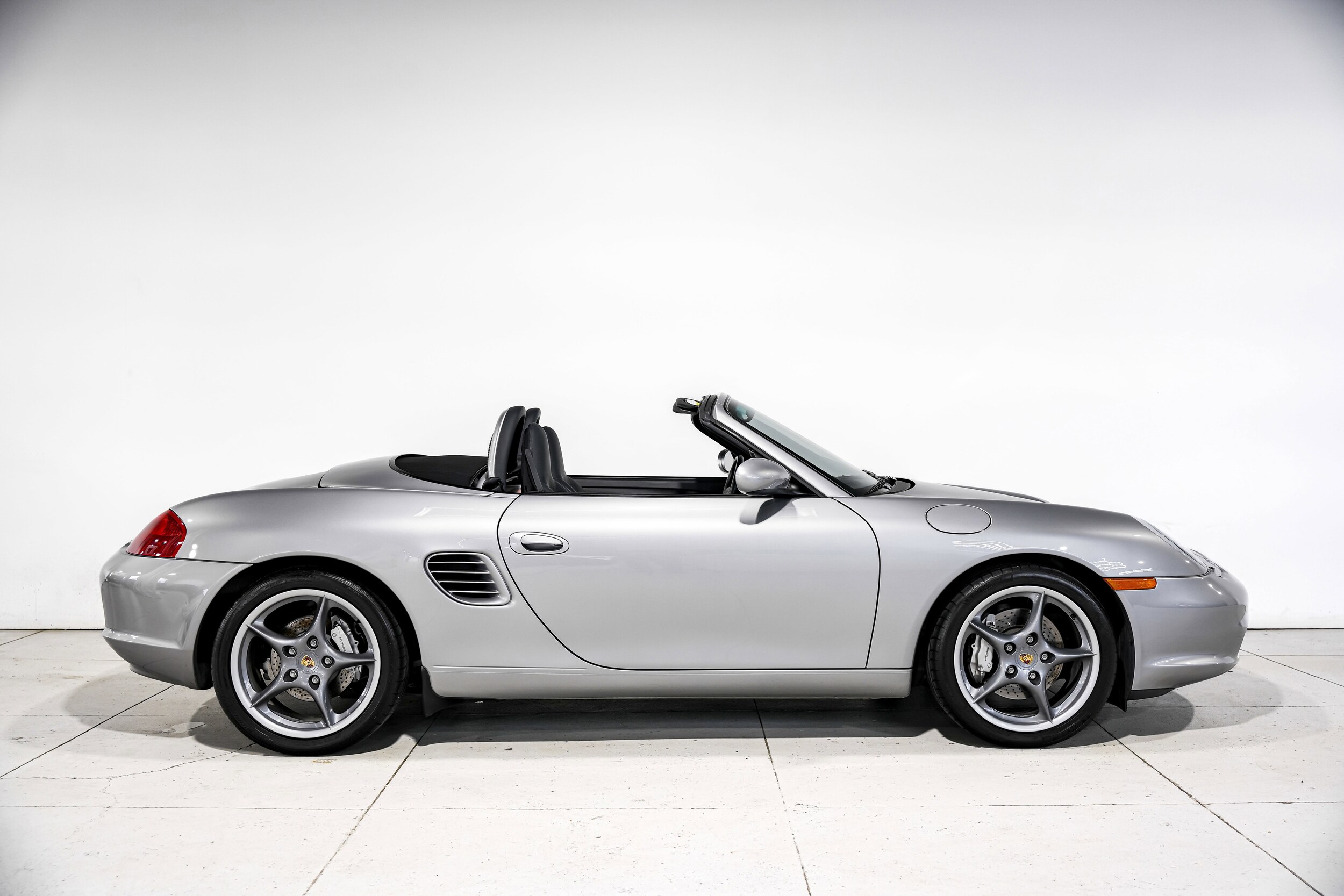 2004 Porsche Boxster S photo 2