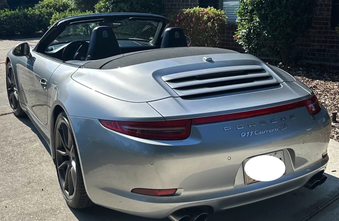 2013 Porsche 911 4S Cabriolet photo 2