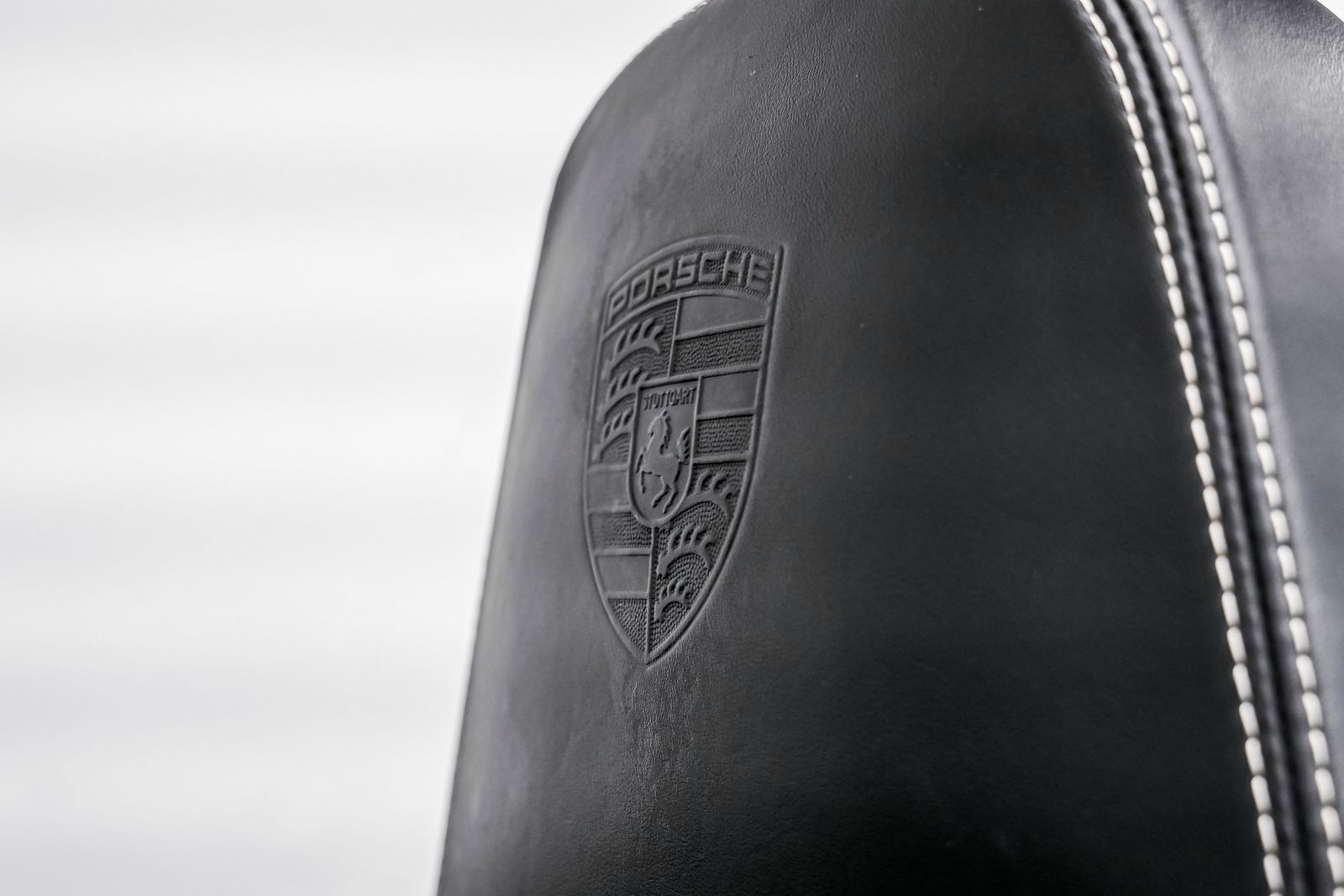2011 Porsche 911 Turbo S - Photo 18