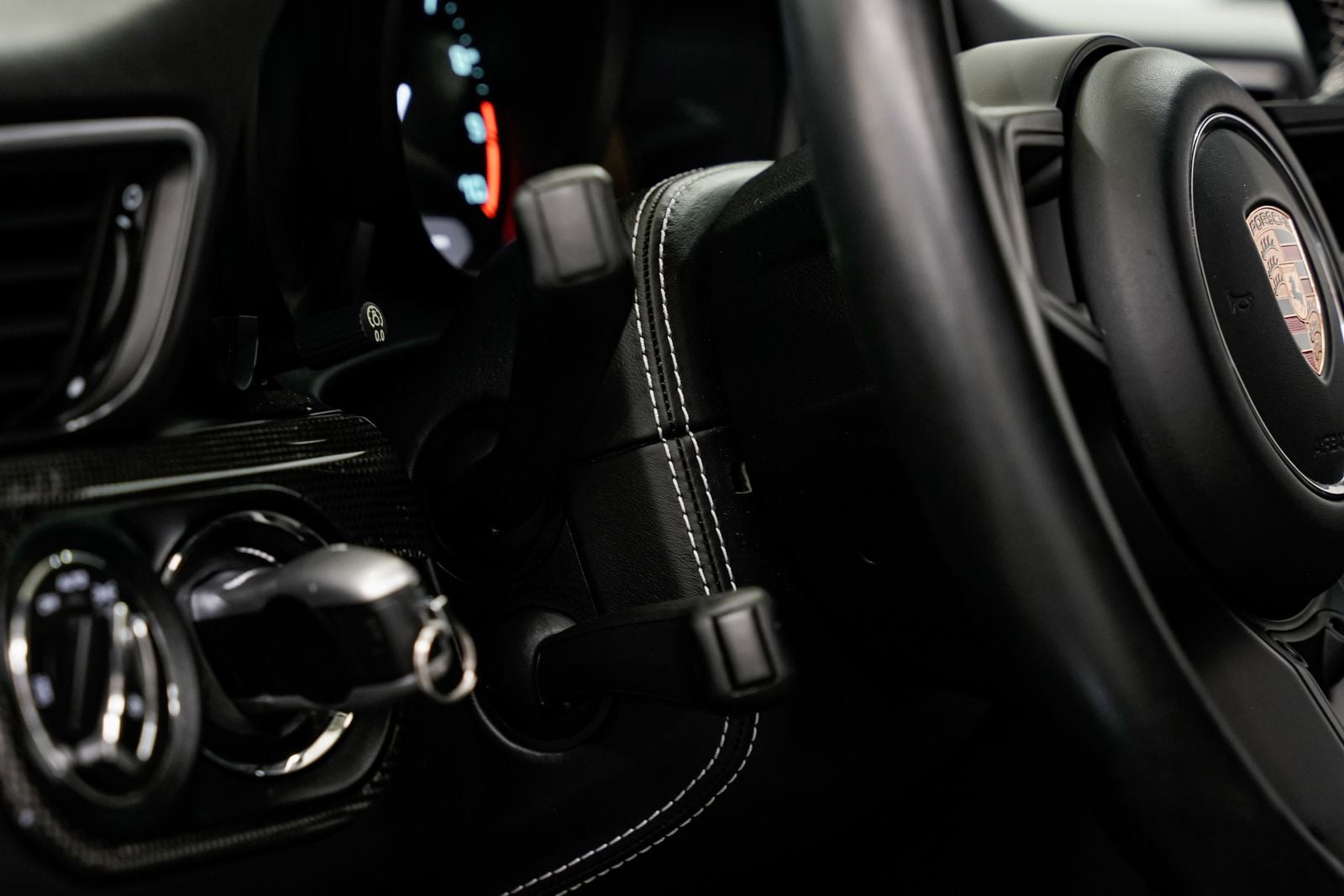 2016 Porsche 911 R - Photo 23