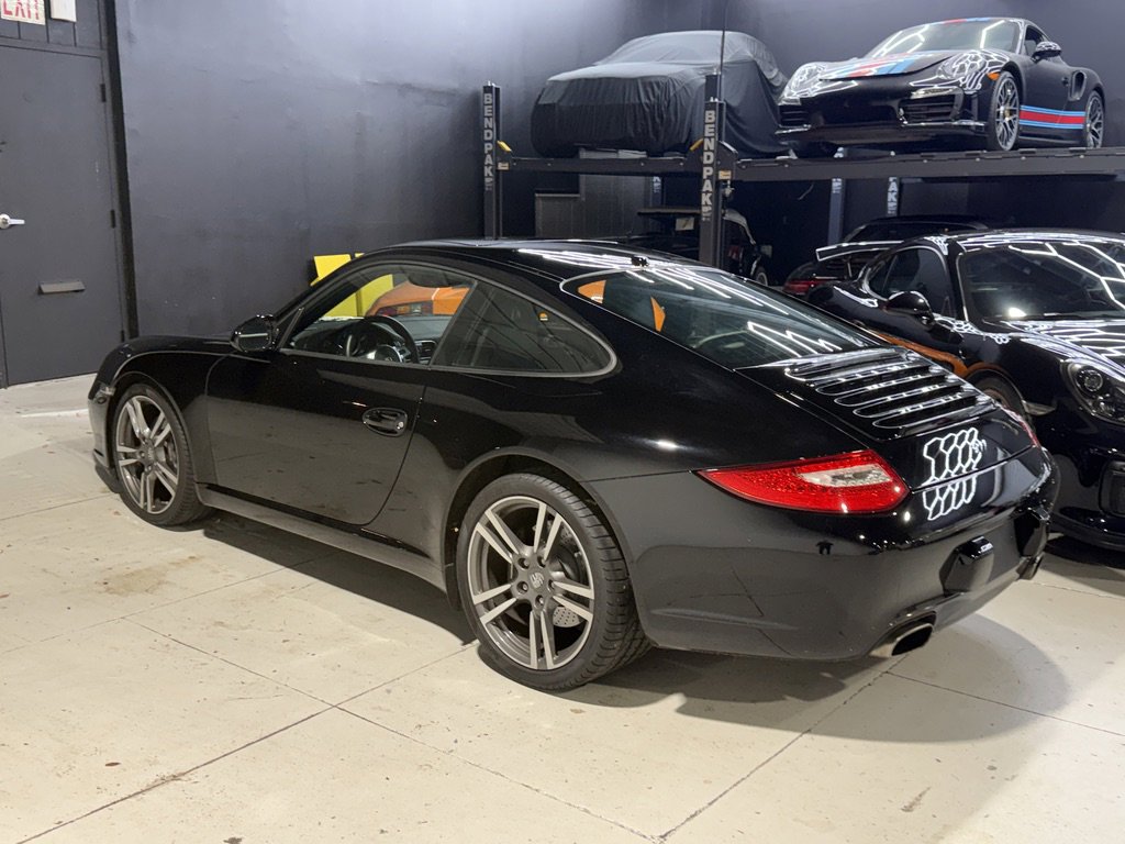 2012 Porsche 911 Black Edition photo 2