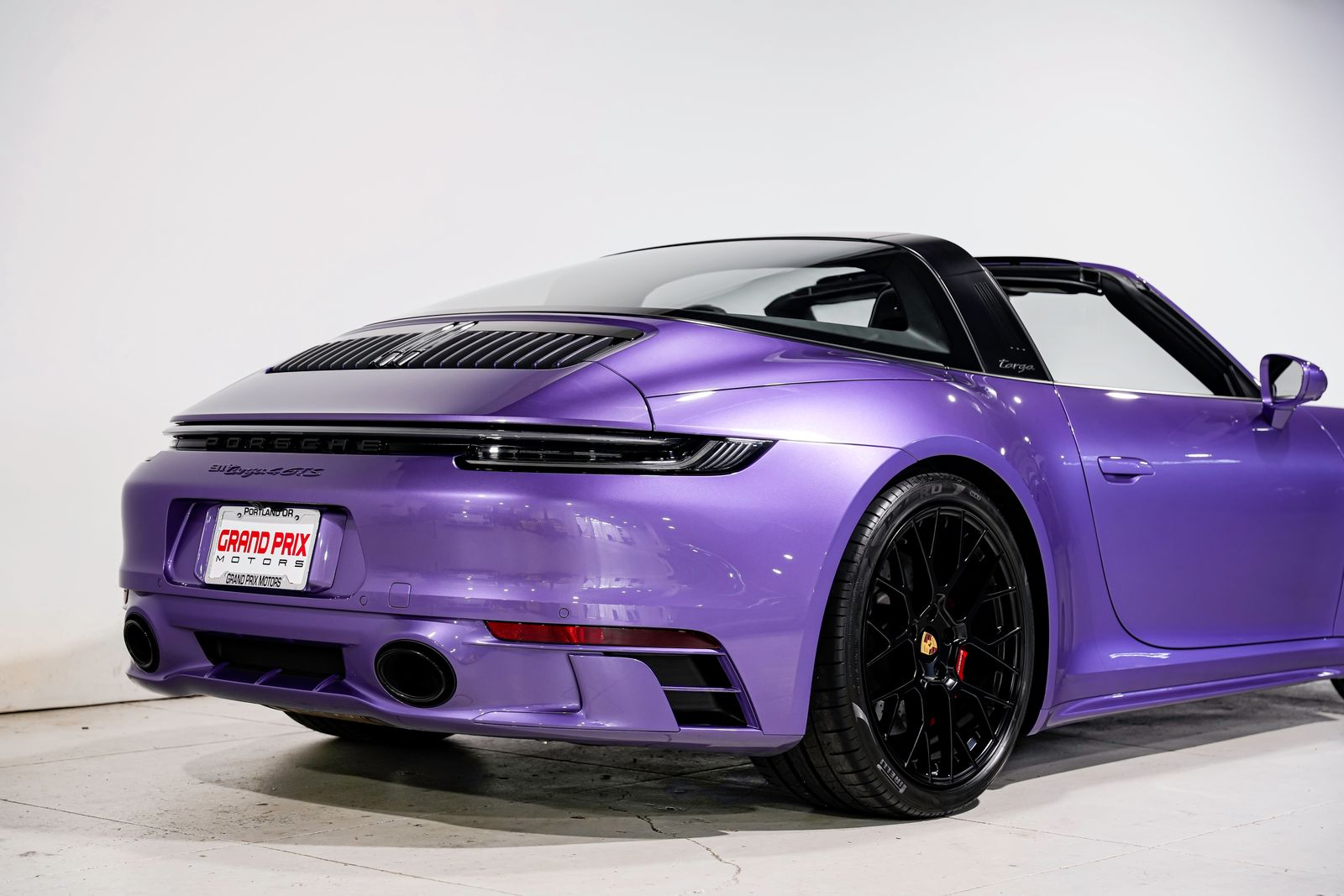 2024 Porsche 911 GTS - Photo 38