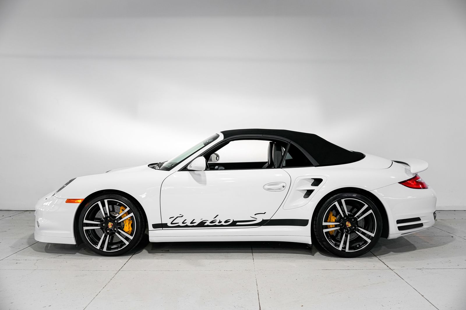 2011 Porsche 911 Turbo S - Photo 7