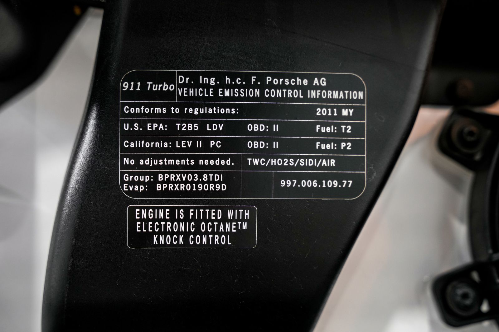 2011 Porsche 911 Turbo S - Photo 50