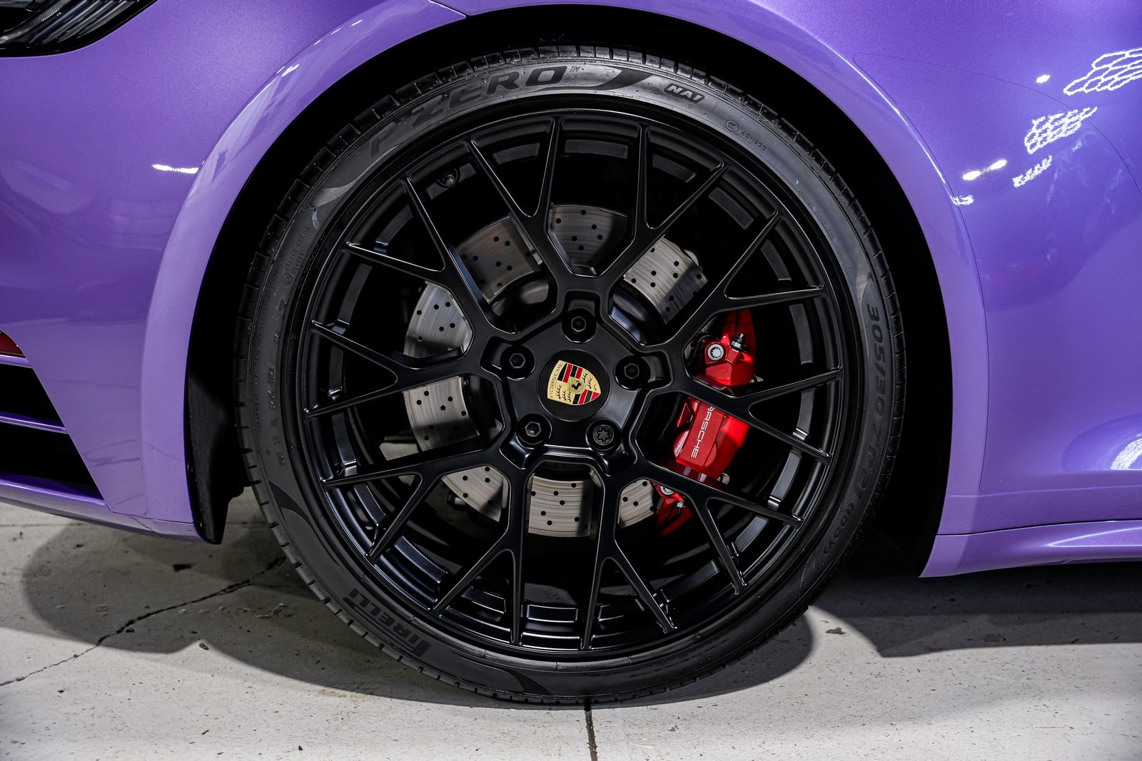 2024 Porsche 911 GTS - Photo 48