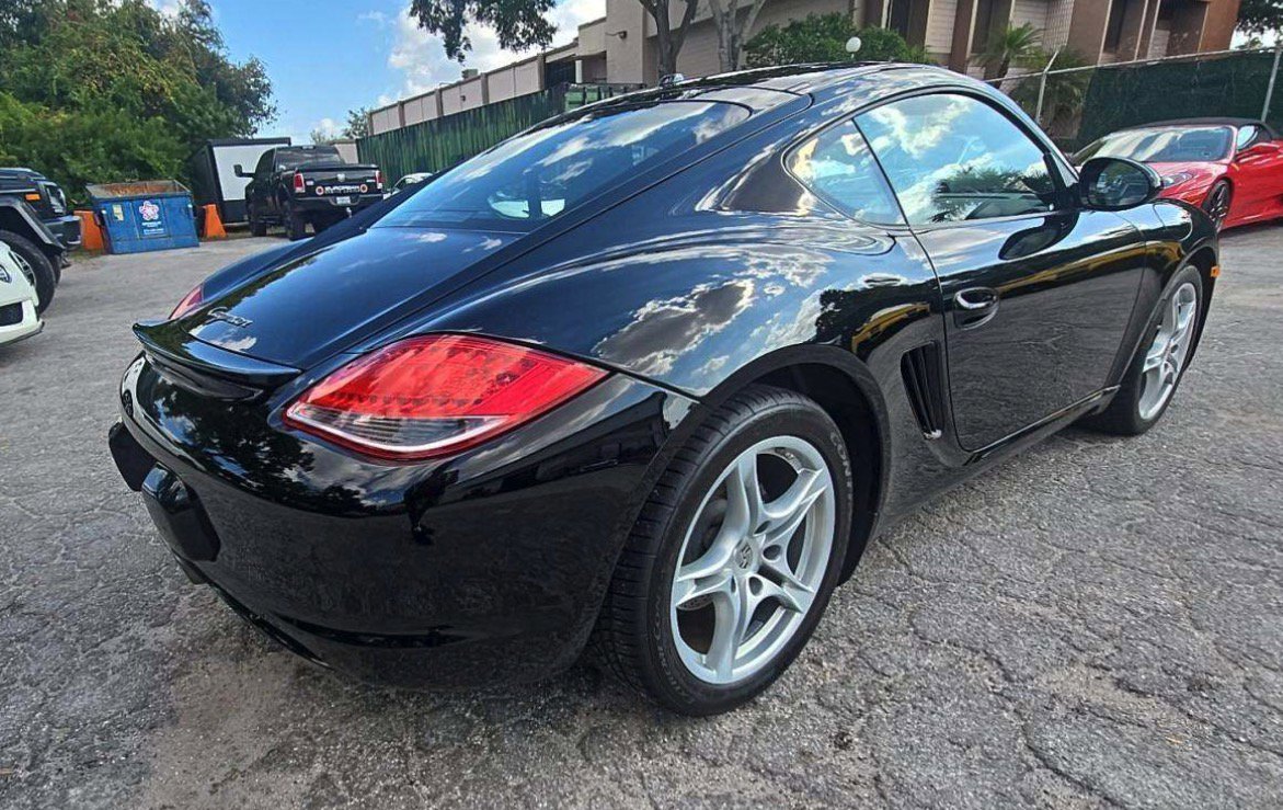 2012 Porsche Cayman photo 3