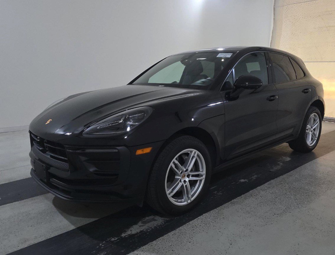 2024 Porsche Macan T