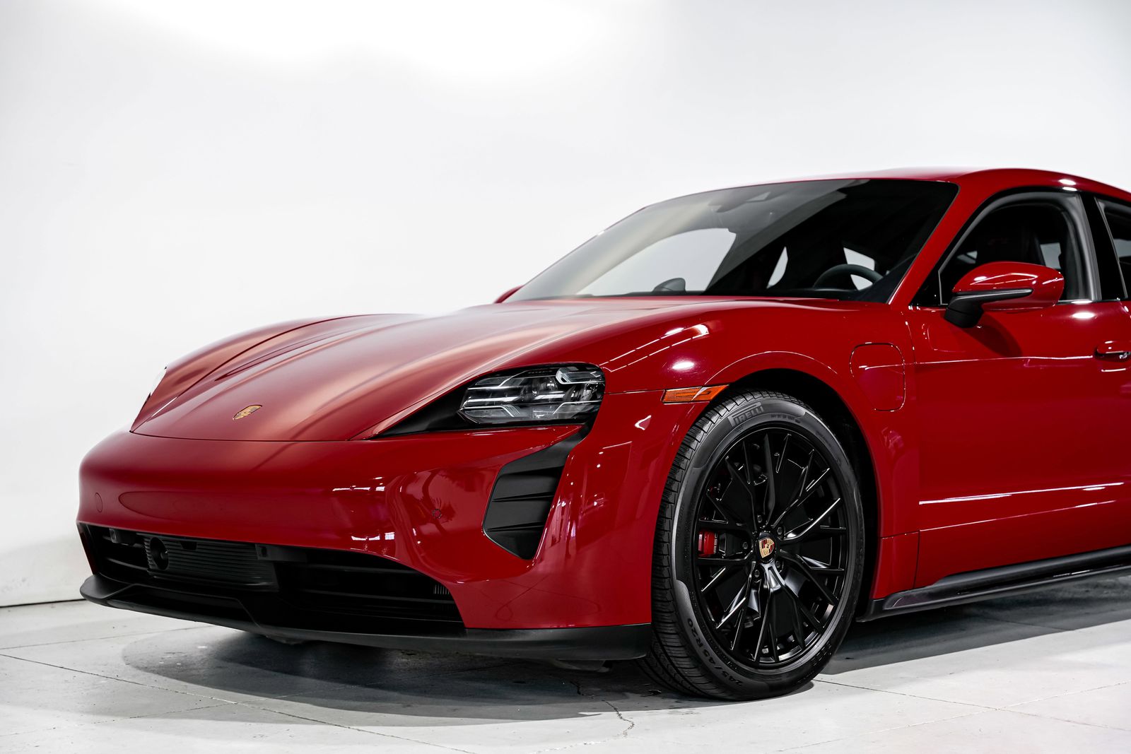 2023 Porsche Taycan GTS - Photo 37
