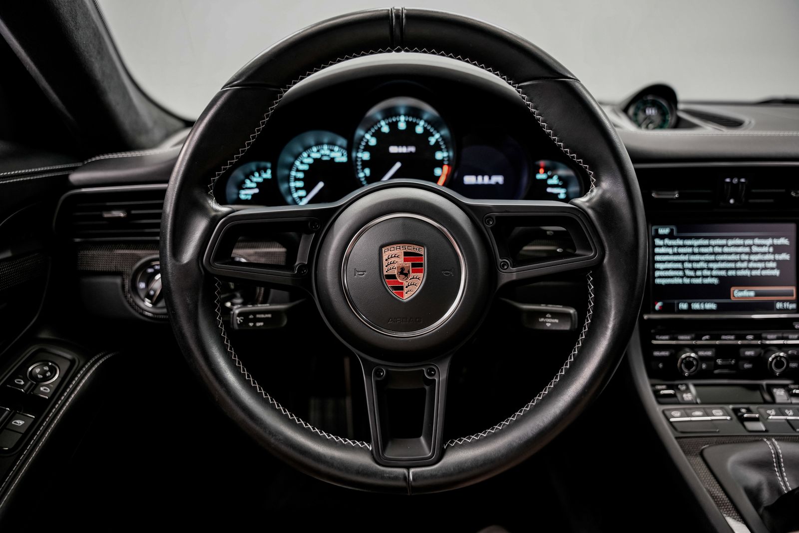 2016 Porsche 911 R - Photo 10