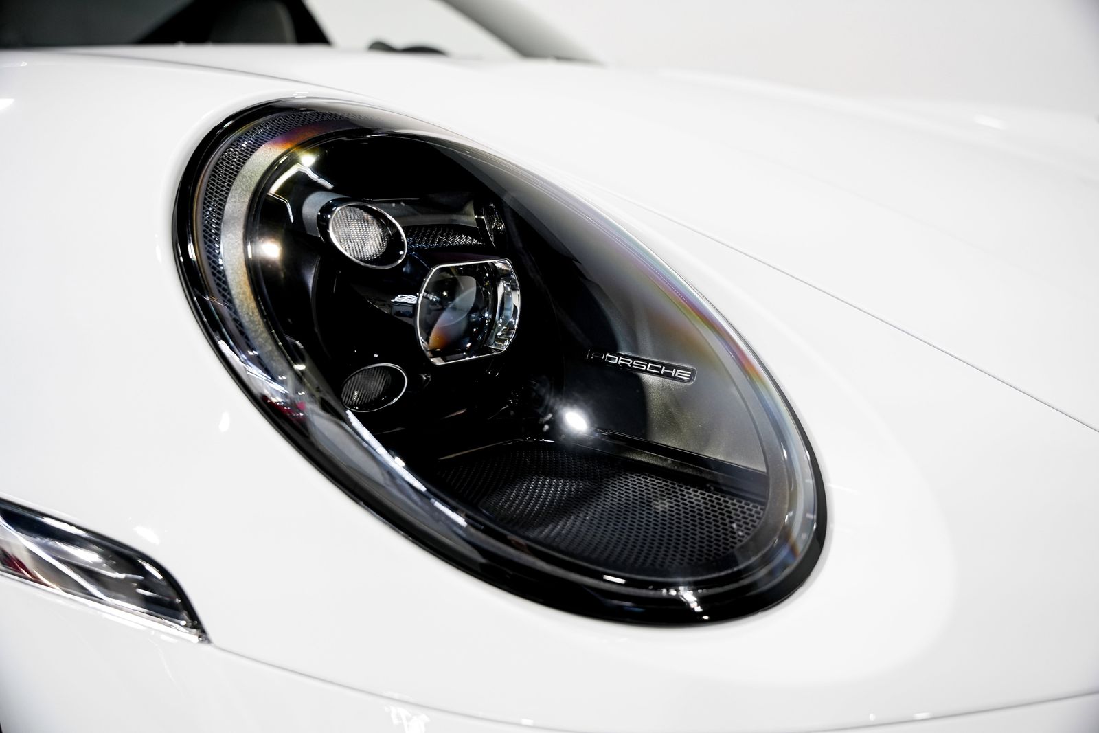 2022 Porsche 911 GTS - Photo 41