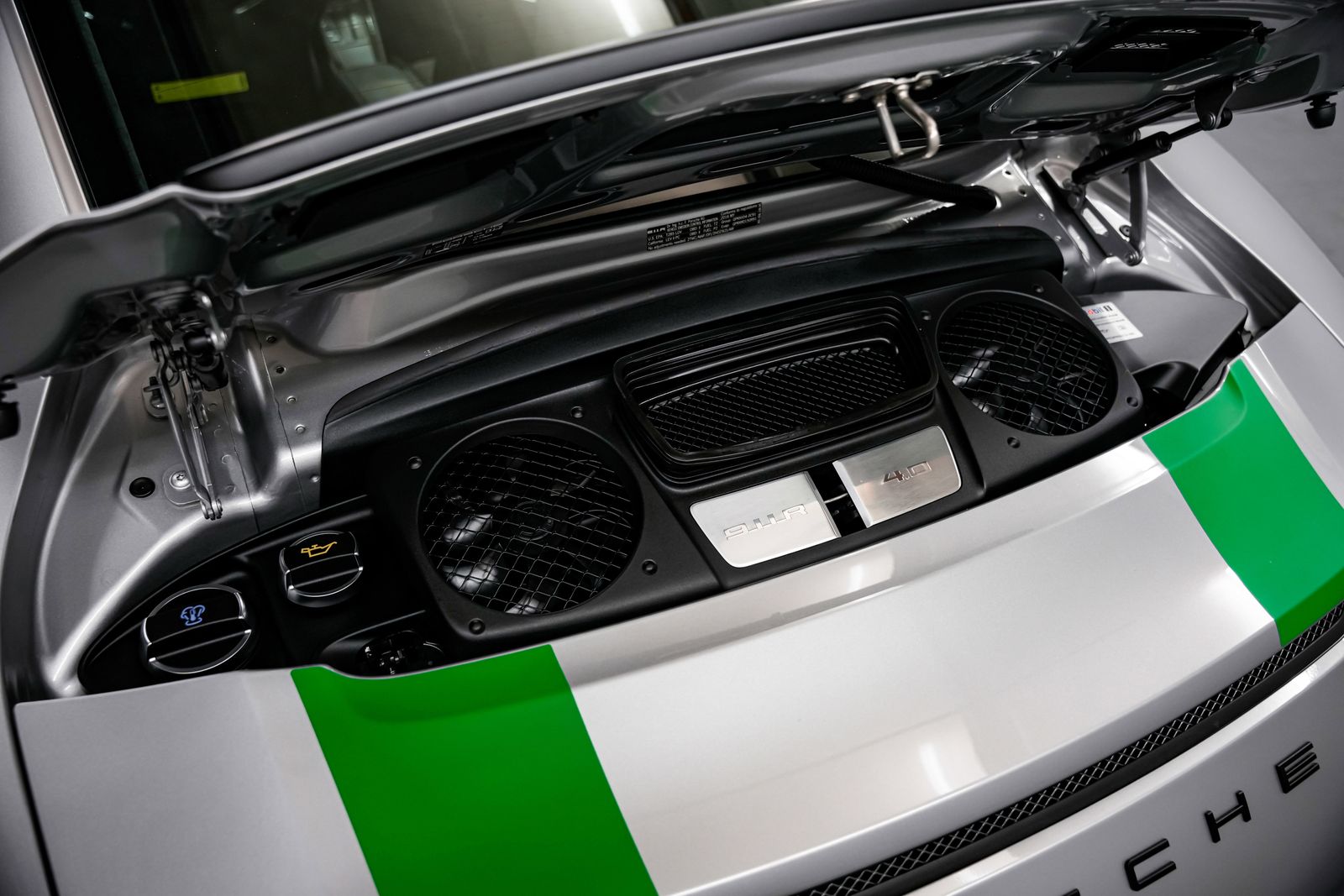 2016 Porsche 911 R - Photo 49