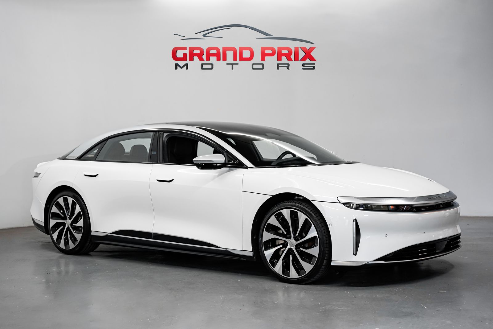 2022 Lucid Air Grand Touring's photo