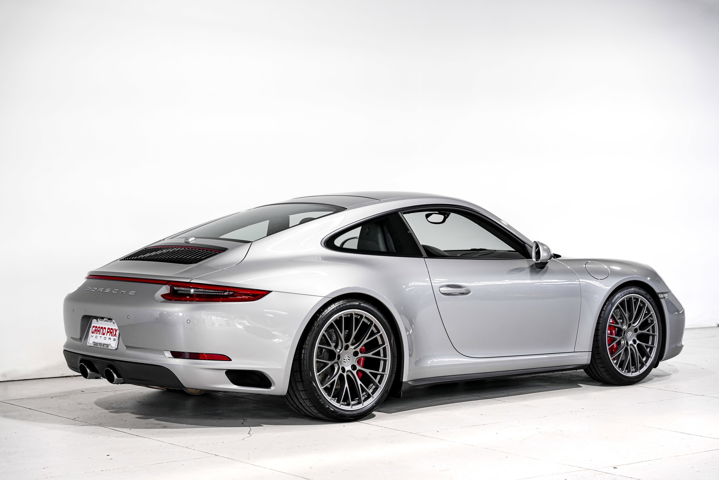 2017 Porsche 911 4S Coupe photo 3