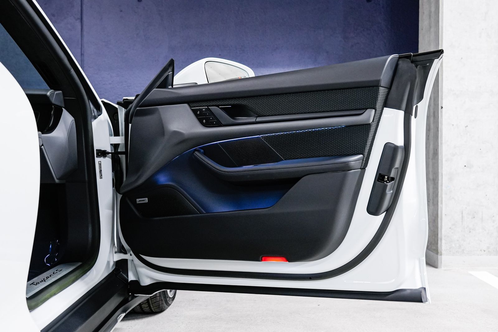 2023 Porsche Taycan 20