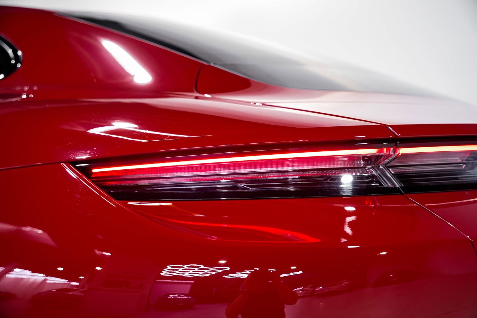 2023 Porsche Taycan GTS - Photo 40