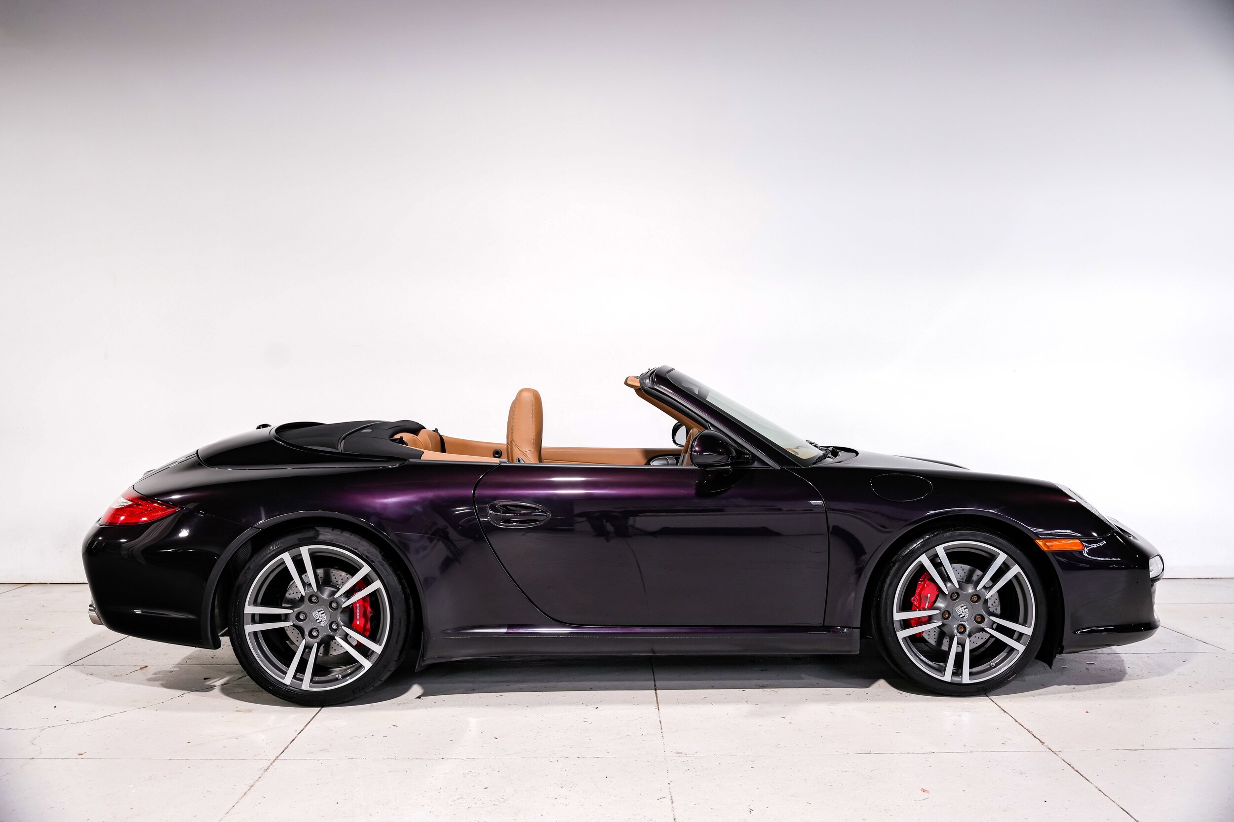2012 Porsche 911 S Cabriolet photo 2