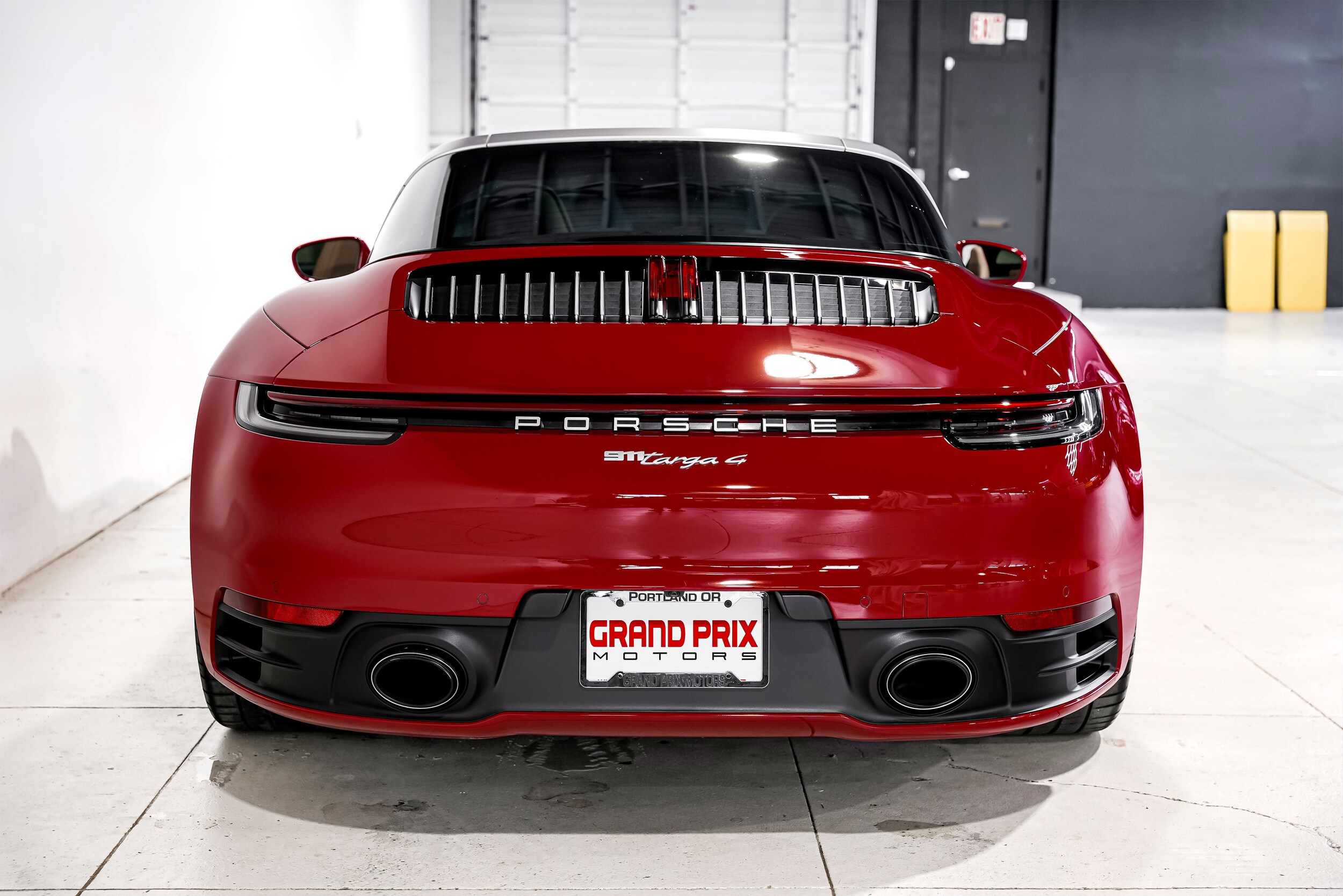 2022 Porsche 911 Targa 4 photo 4