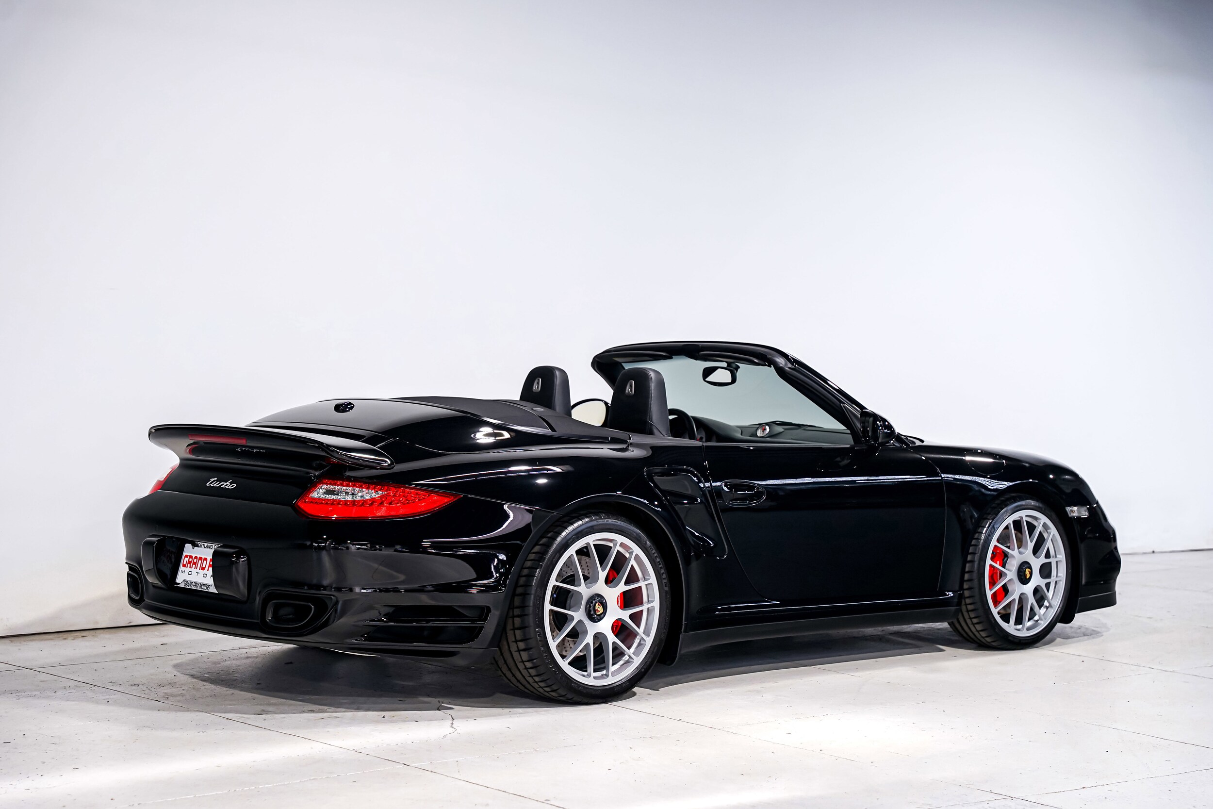 2012 Porsche 911 Turbo Cabriolet photo 3