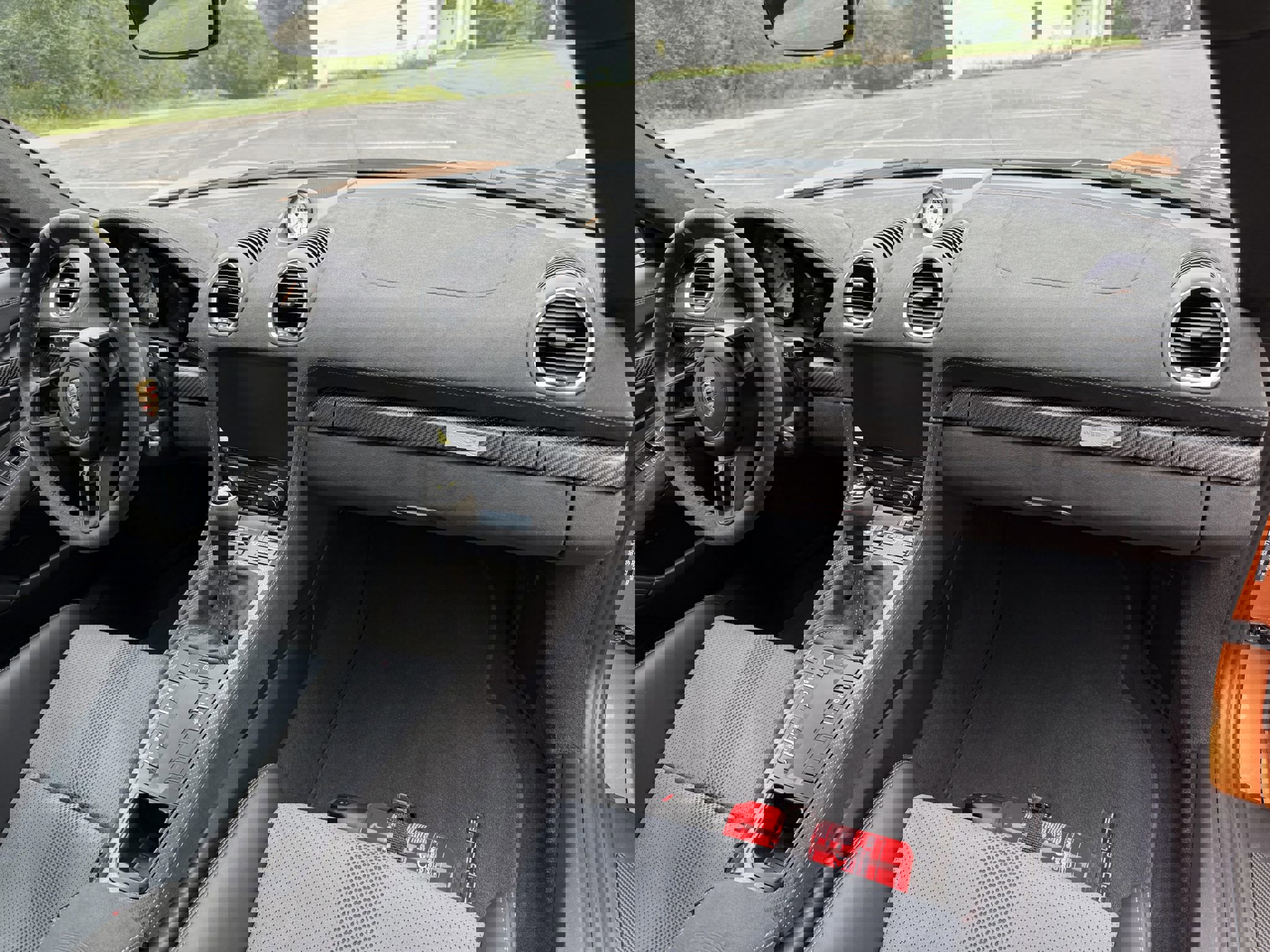 2023 Porsche Cayman GT4 RS photo 4