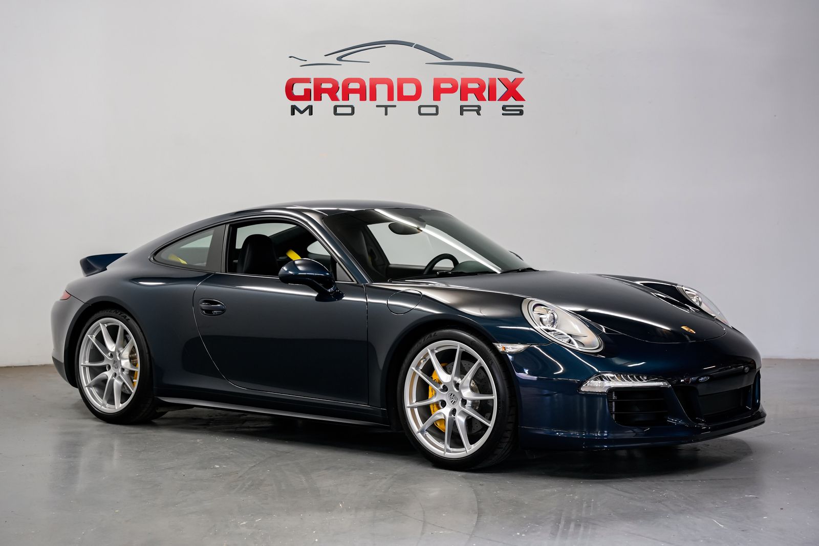 2014 Porsche 911 Carrera 4 Coupe's photo