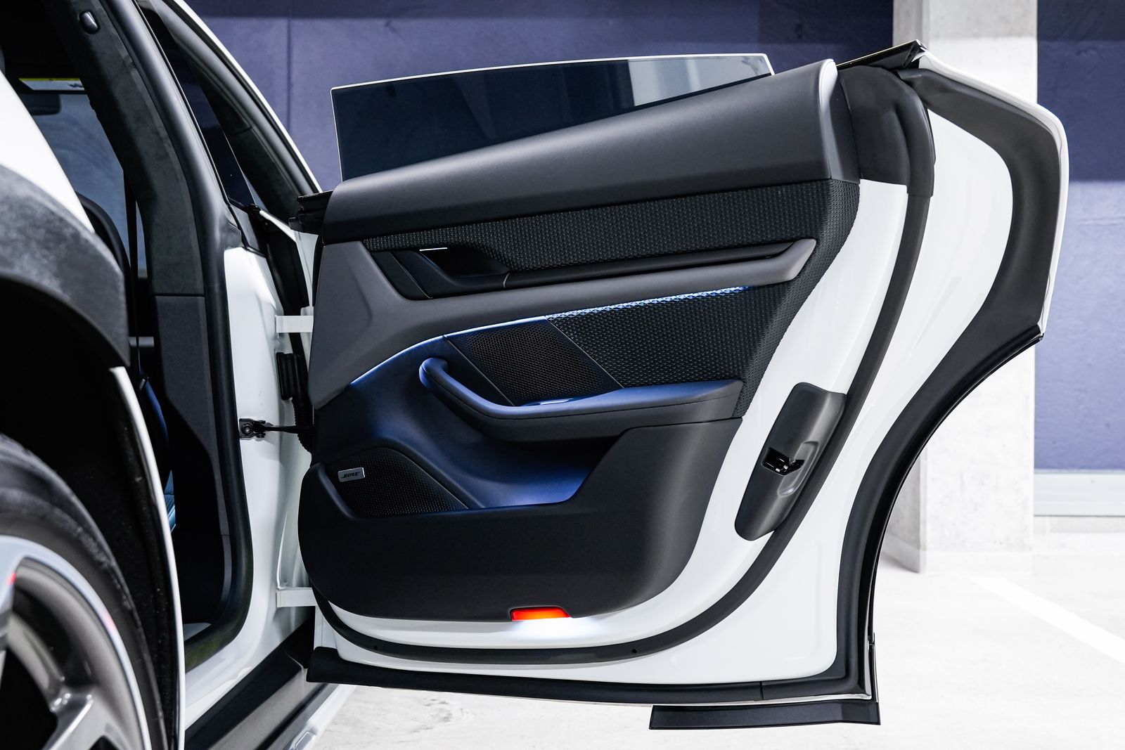 2023 Porsche Taycan 26