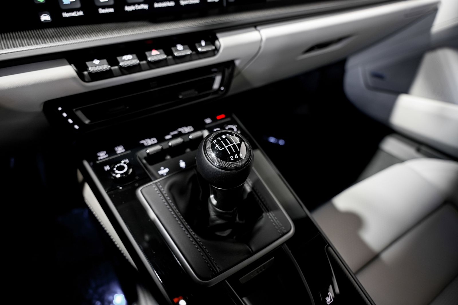 2022 Porsche 911 GTS - Photo 17