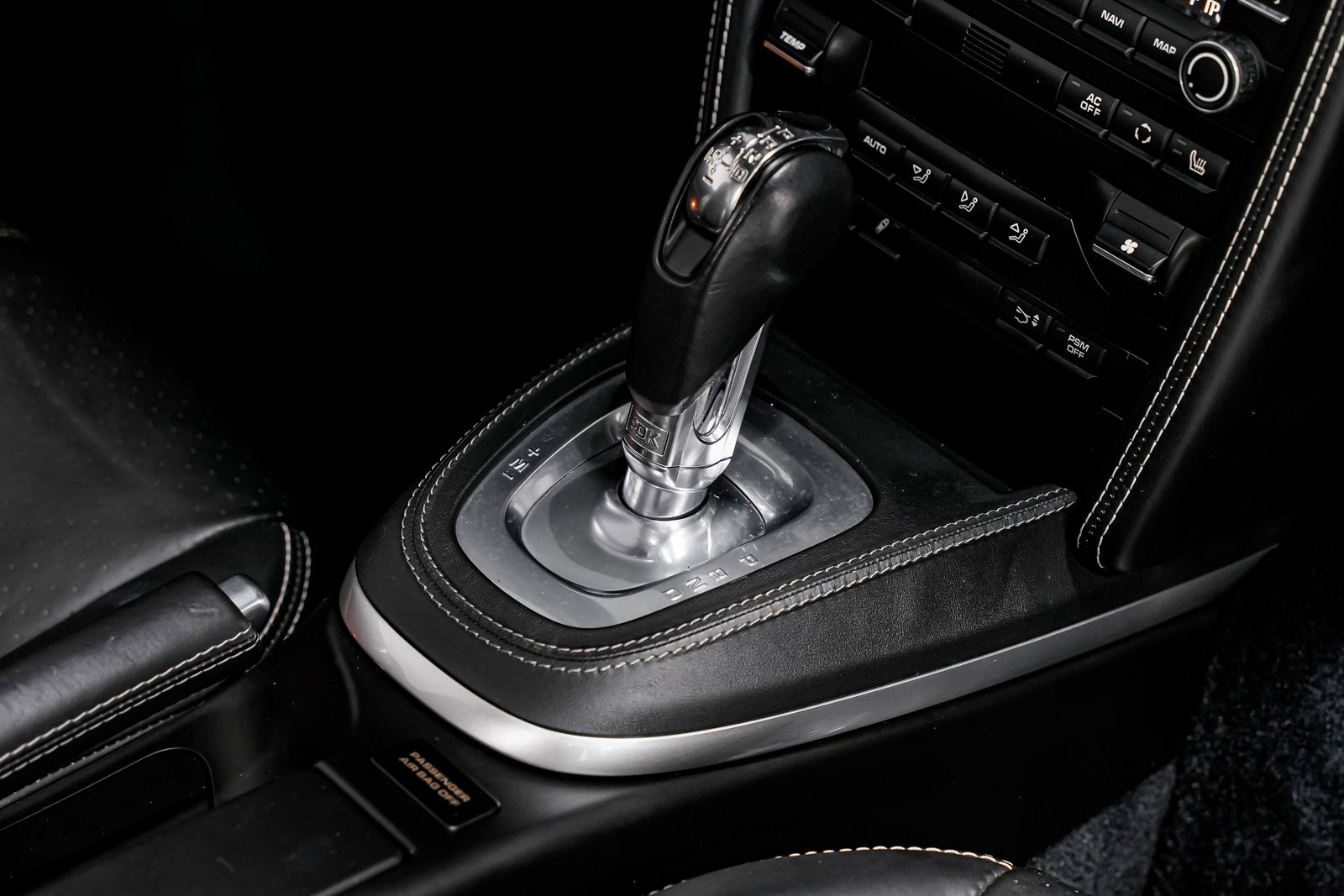 2011 Porsche 911 Turbo S - Photo 32