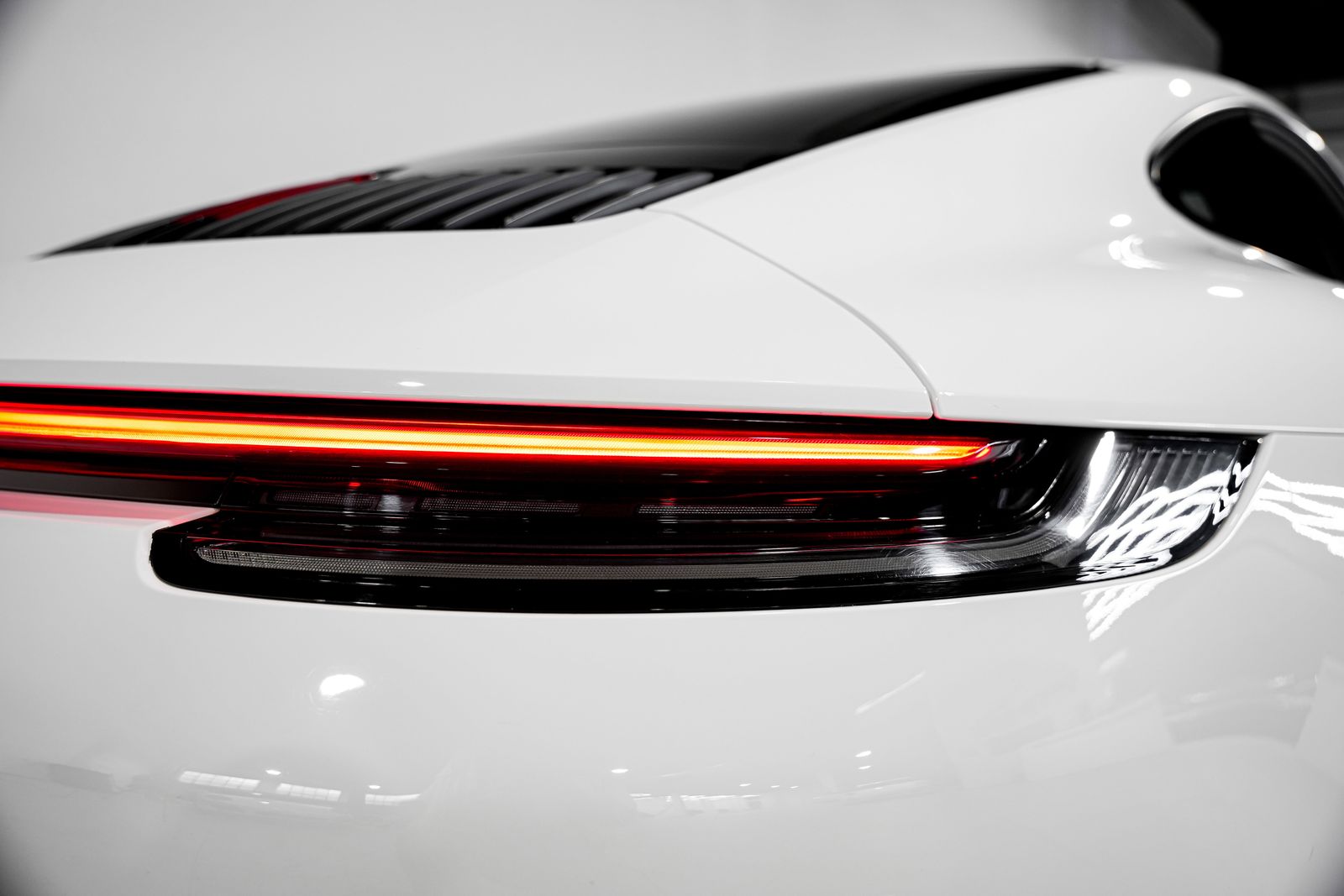 2021 Porsche 911 S - Photo 41