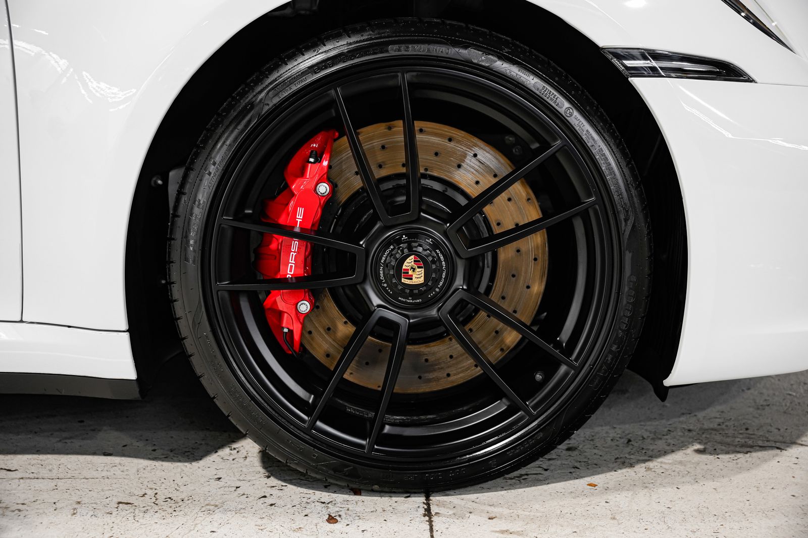 2022 Porsche 911 GTS - Photo 50