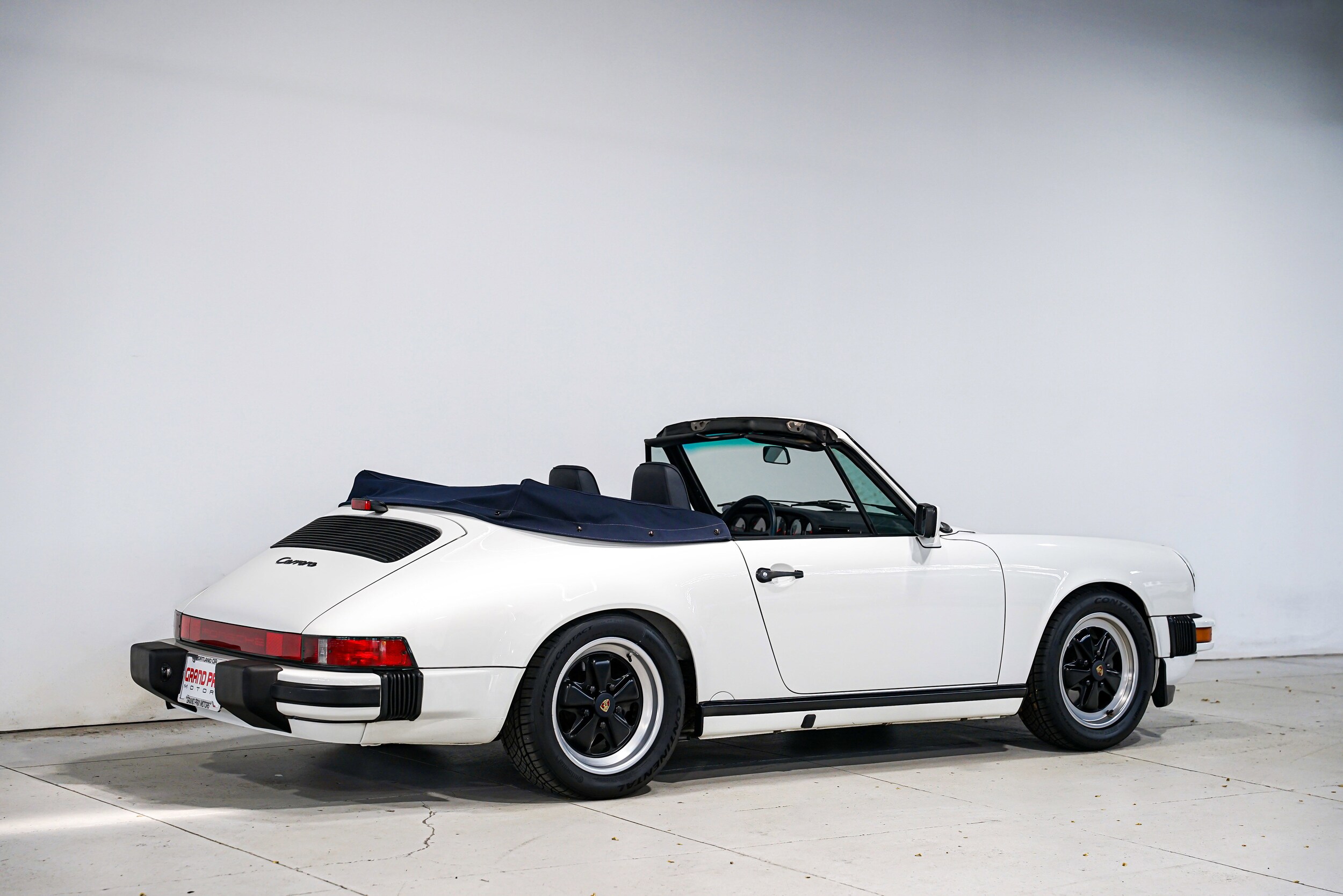 1987 Porsche 911 Cabriolet photo 3