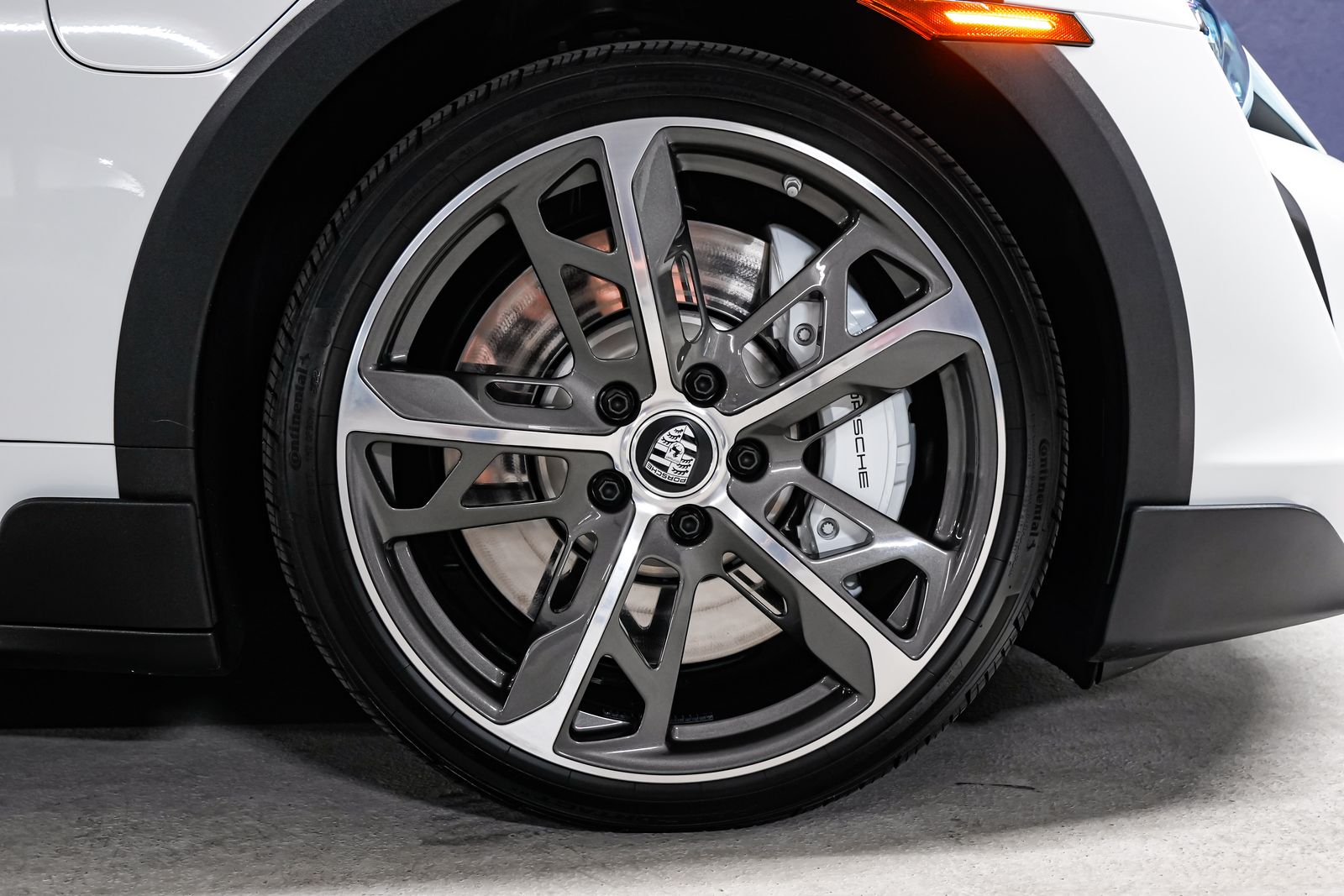 2023 Porsche Taycan 48