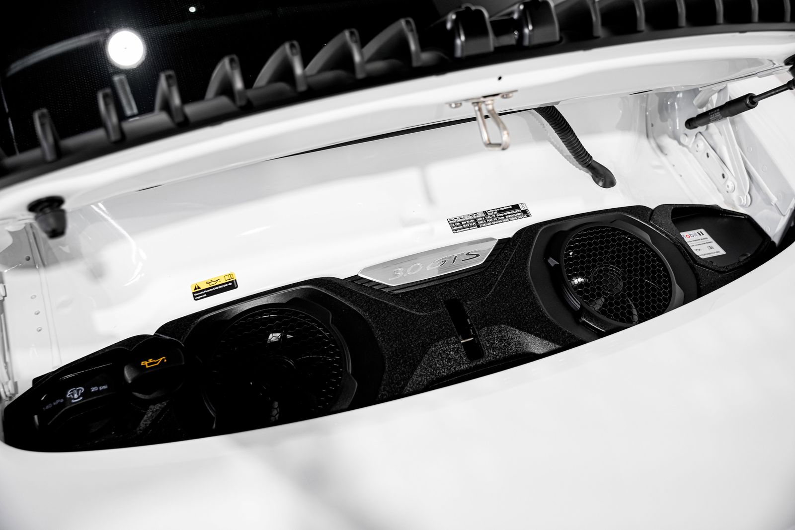 2022 Porsche 911 GTS - Photo 44