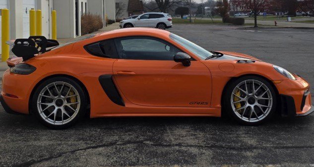2023 Porsche 718 GT4 RS's photo